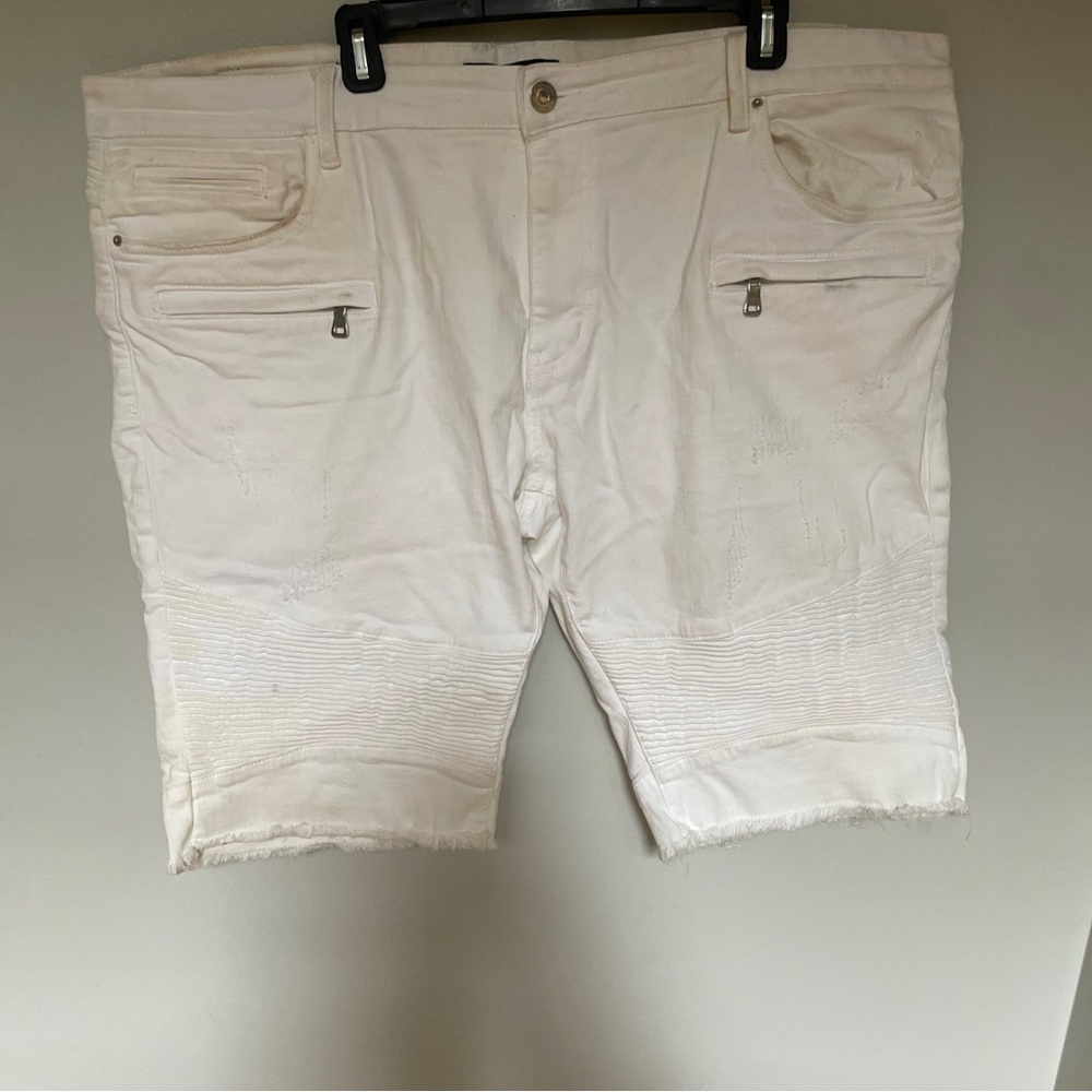 Men’s embellish brand White Jean/ size 44